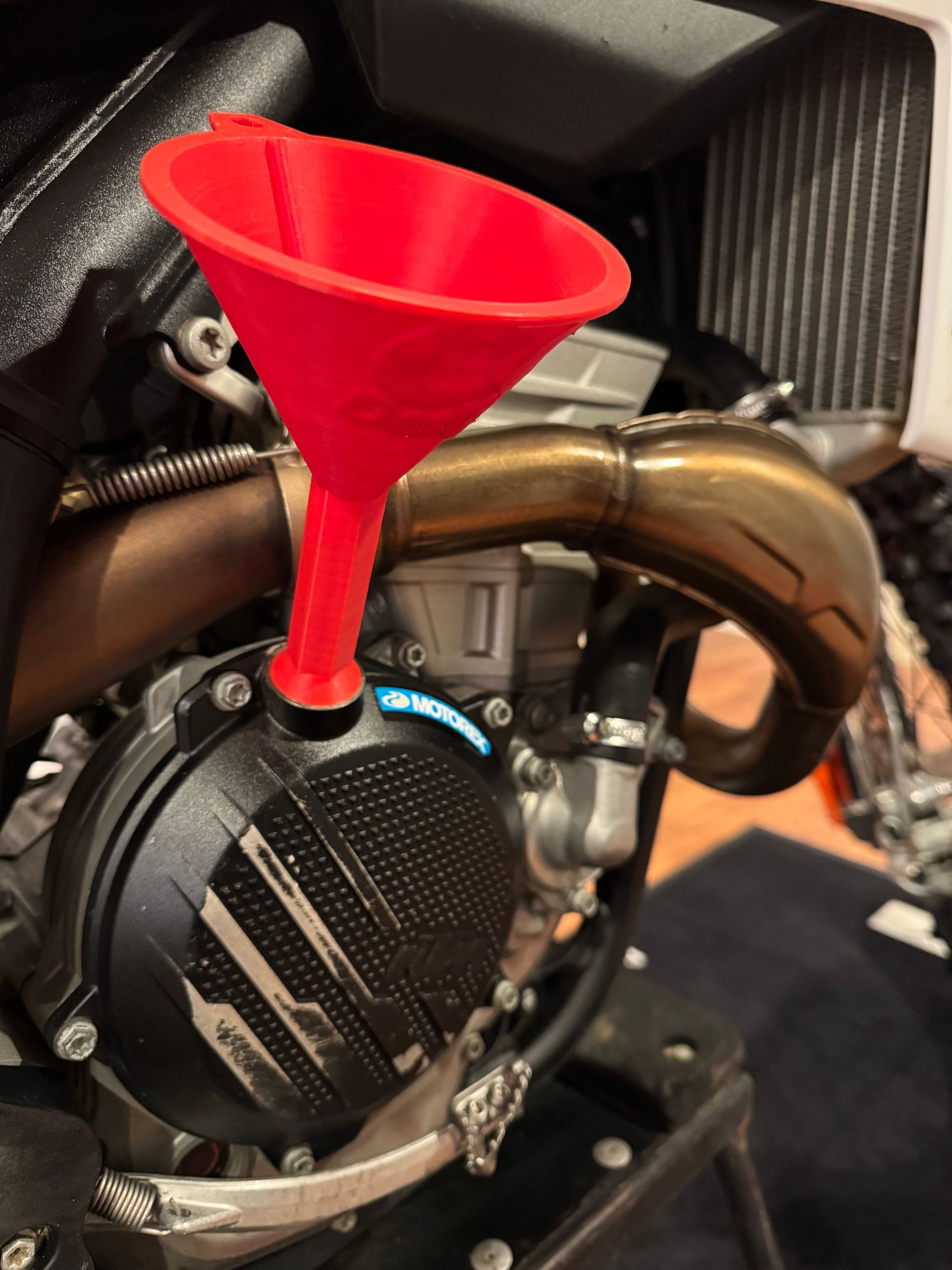 Threaded Oil Fill Funnels