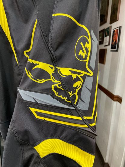 MSR Pants Only - Size 34 Metal Mulisha