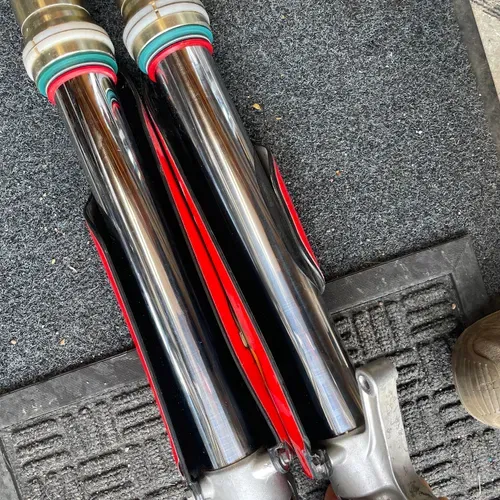 Kyb Sss Forks