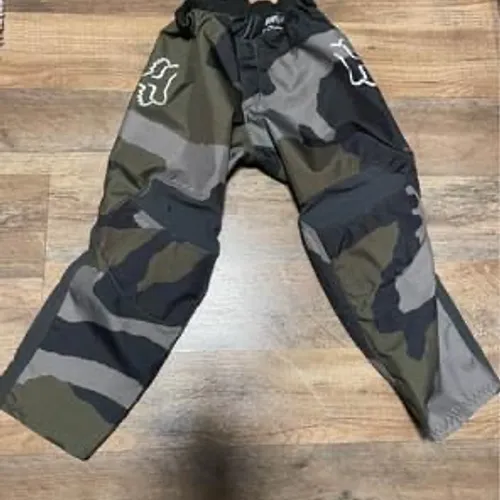 Pee wee cheap riding gear