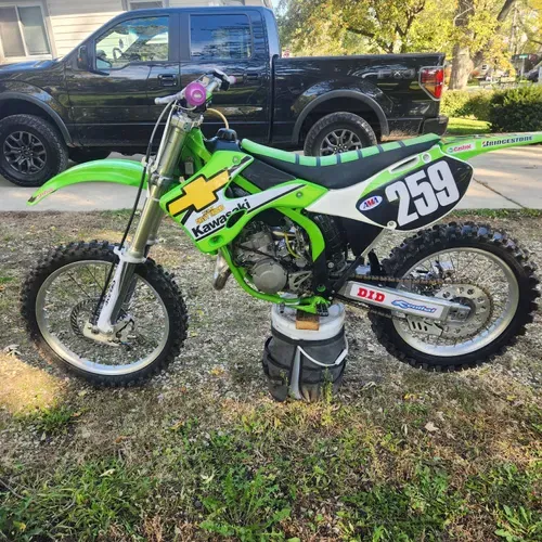 2000 Kx125 