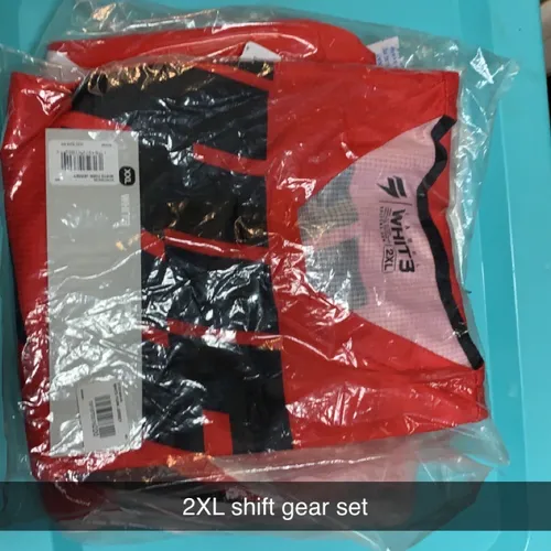 Shift Gear Combo - Size XXL/38