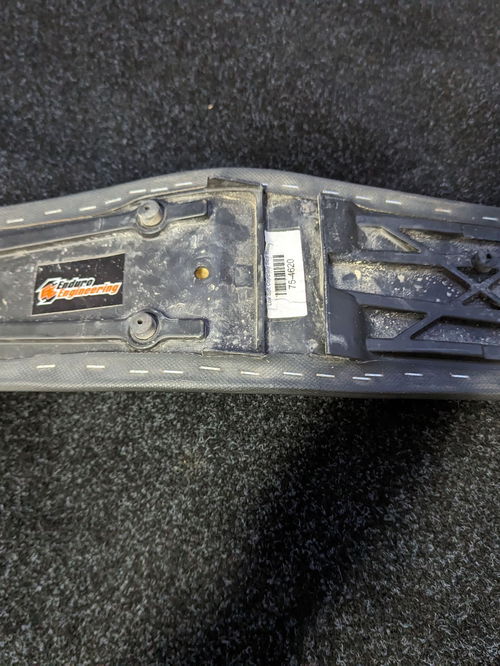 Enduro Engineering low seat - Beta