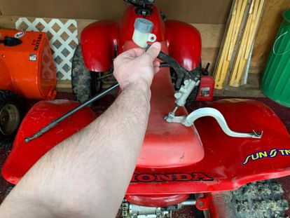 Rear Brake Pedal, Master Cylinder, Brake Line And Fluid Res