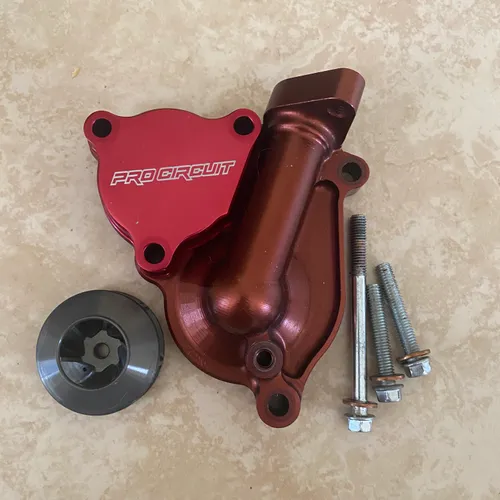 Pro Circuit Kawasaki Water Pump Cover & Impeller