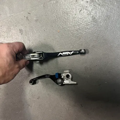 Asv Levers