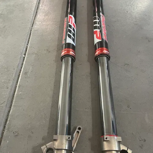 Blacked Out Wp Spring Cone Valve Forks
