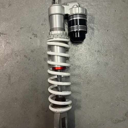 Wp Rear AEO Valved Shock