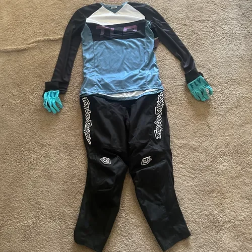 New Youth Riding Gear Combo!!