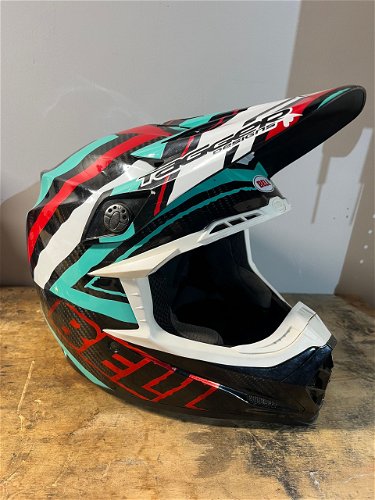 Bell Moto 9 Carbon 