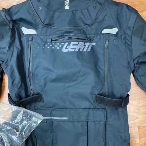 Leatt Enduro 5.5 Protective Jacket Size XL