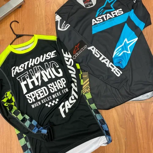 Fasthouse AND Alpinestars pair Jersies size medium Jersey Only - Size M