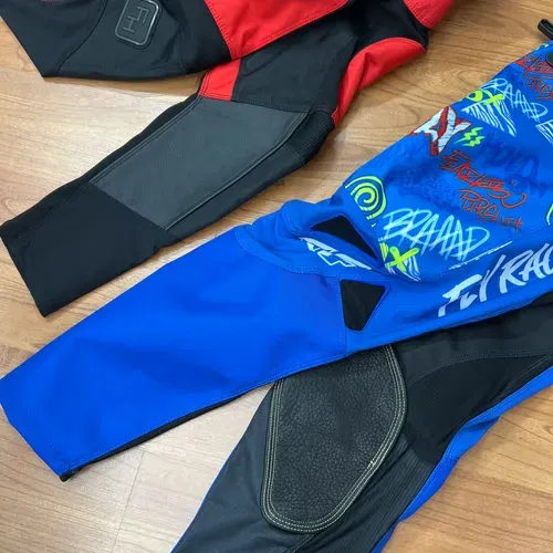 3 pair Youth MX Pants Size 22 Fasthouse Fly 