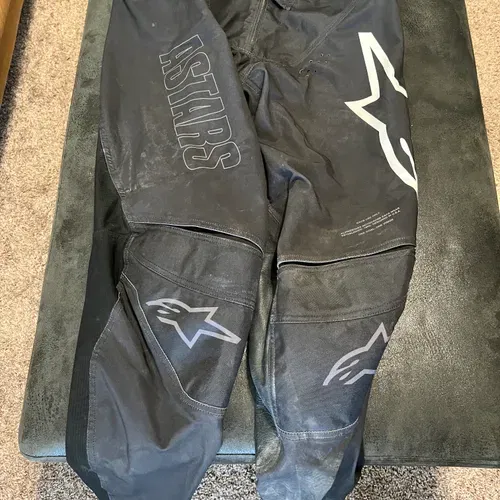 Alpinestars Raider v2 Drystar Pants Review - YouTube