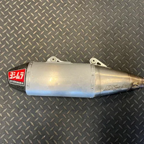 Yoshimura RS4 Exhaust 