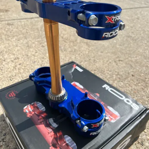 Xtrig Rocs Tech Triple Clamp 22 mm - Yamaha YZ250F YZ450F 