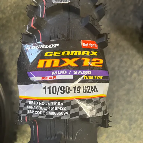 Dunlop MX12 Soft Terrain MX Rear Tire - 110/90-19"