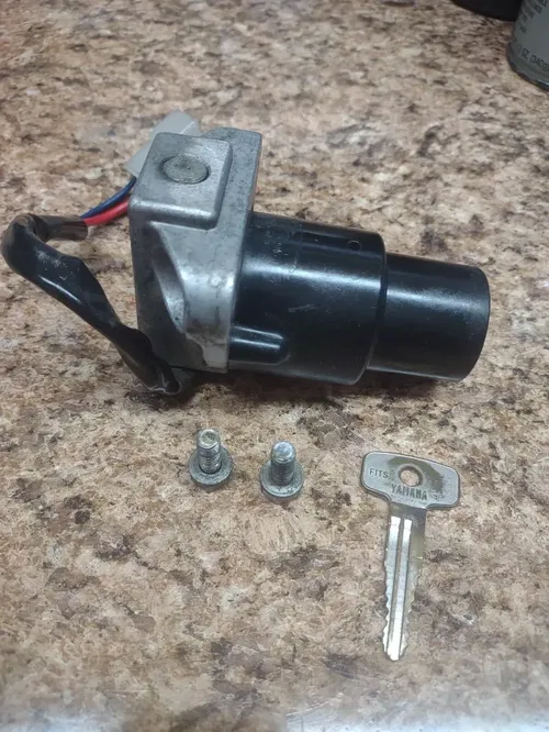 1979-1993 Yamaha Ignition Key RD FJ XV FZR XJ XS SR 400 1200 1100 1000 750 650