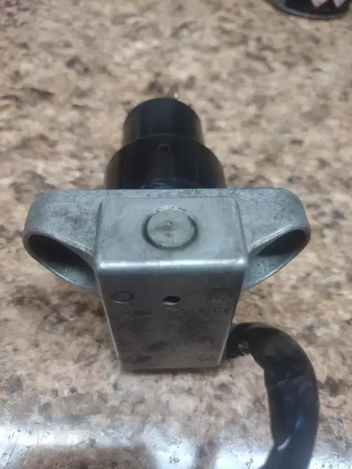 1979-1993 Yamaha Ignition Key RD FJ XV FZR XJ XS SR 400 1200 1100 1000 750 650