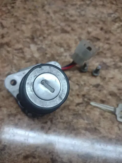 1979-1993 Yamaha Ignition Key RD FJ XV FZR XJ XS SR 400 1200 1100 1000 750 650