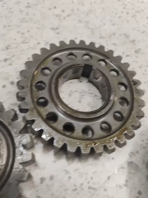 1999 YAMAHA YZ400F WR400F WR 400 CRANKSHAFT DRIVE GEAR COUNTERSHAFT Balance
