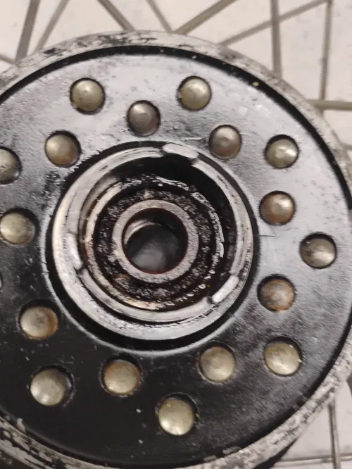 1977 77 1978 78 YAMAHA IT400 IT 400 FRONT WHEEL  RIM HUB 1975 75 MX250 MX 250