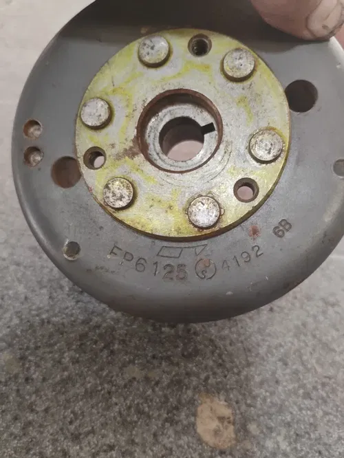 Suzuki GT500 1970 1974 Mangeto Generator Rotor Flywheel FP6125 1972 1973