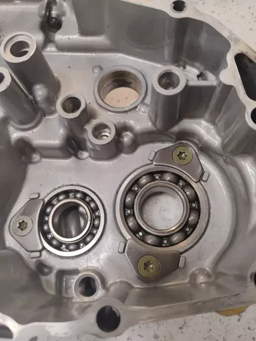 1999 yamaha wr400 yz400 yz400f LEFT RIGHT ENGINE CRANKCASE CRANK CASE Bottom End