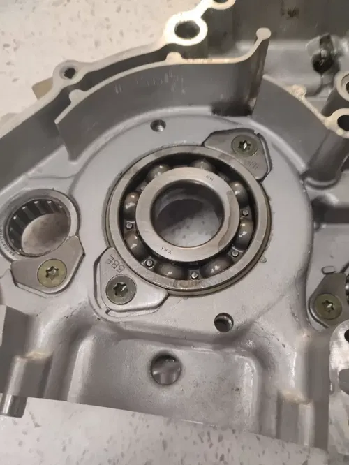 1999 yamaha wr400 yz400 yz400f LEFT RIGHT ENGINE CRANKCASE CRANK CASE Bottom End