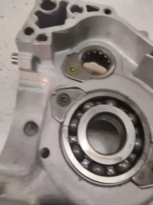 1999 yamaha wr400 yz400 yz400f LEFT RIGHT ENGINE CRANKCASE CRANK CASE Bottom End