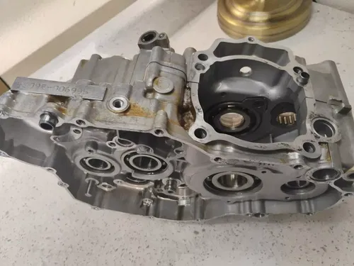 1999 yamaha wr400 yz400 yz400f LEFT RIGHT ENGINE CRANKCASE CRANK CASE Bottom End