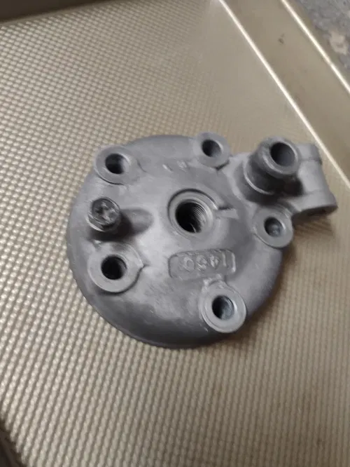 01-13 2013 KX85 KX 85 OEM Cylinder Head Cover Cap Top End Dome 11001-1539