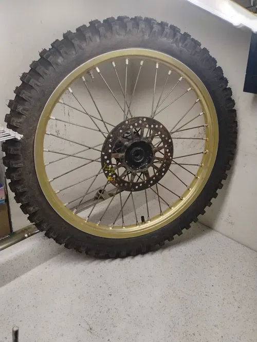 1986 Yamaha YZ490 OEM Front Wheel YZ 125 250 490 86 Unused Tire