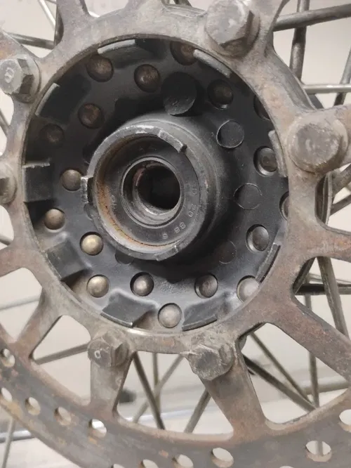 1986 Yamaha YZ490 OEM Front Wheel YZ 125 250 490 86 Unused Tire