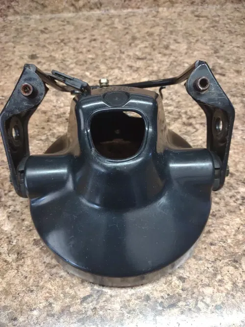 82-83 Yamaha XT200 XT125 XT 200 125 Front Headlight Head Light Bucket Case Mount