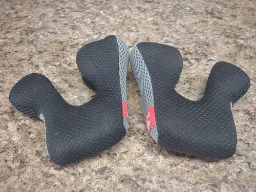 6D HELMETS ATR-1 Helmet Cheek Pads 50mm Padding Replacement Youth Small Medium