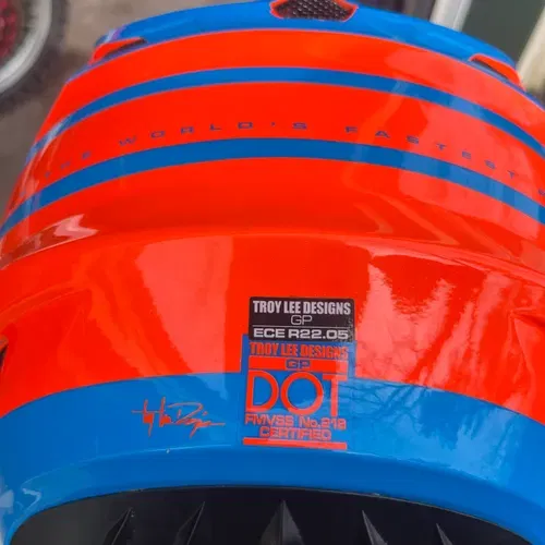 Troy Lee Design GP Helmet XL (has Cracked Visor)