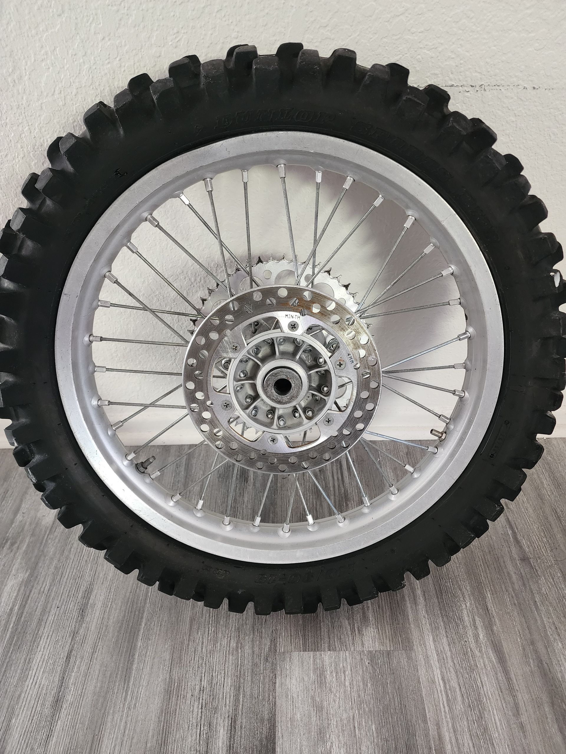 99 SUZUKI RM250 "19 Rear Wheel