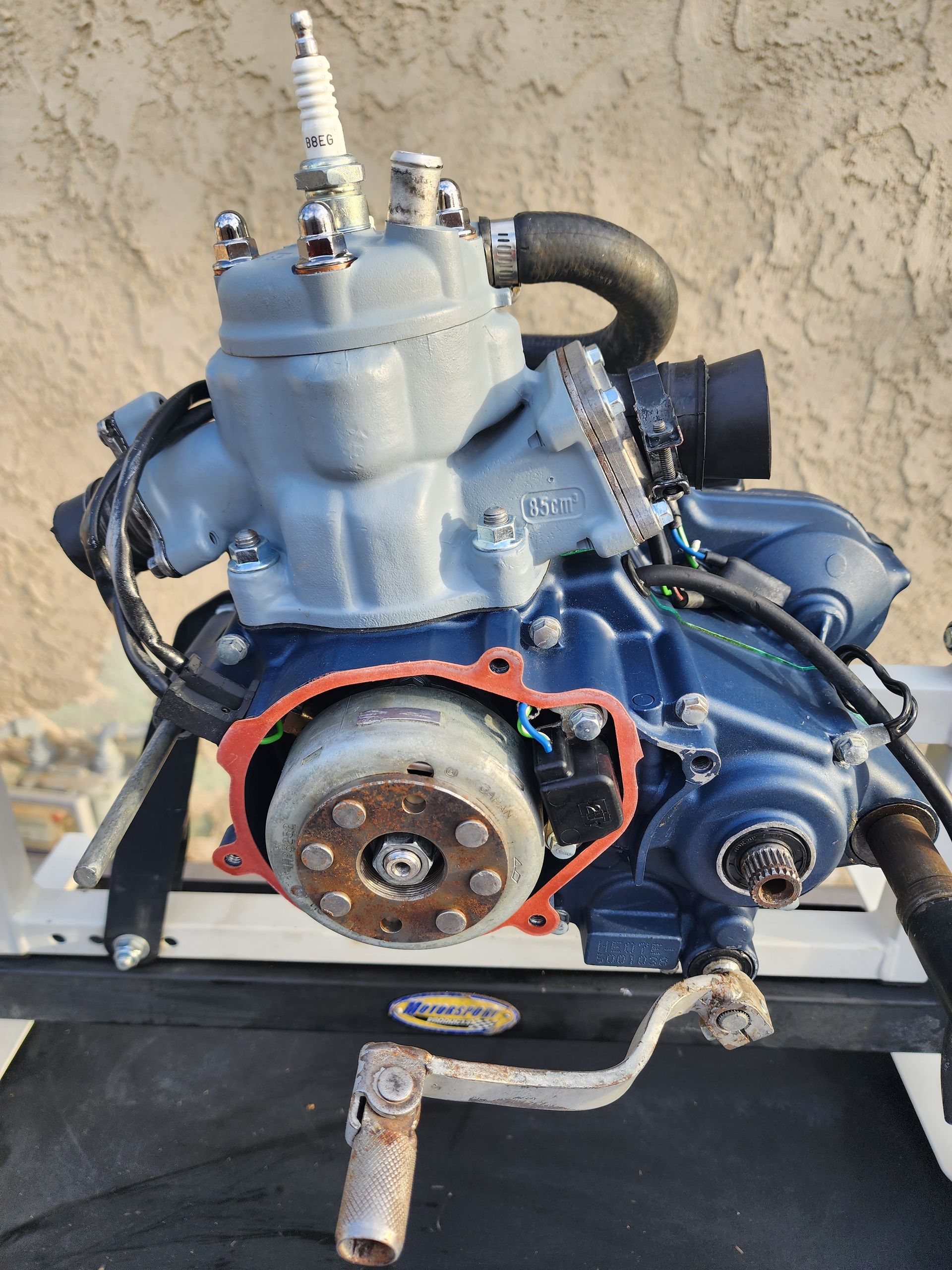 Honda CR85 Engine - Assembly - YouTube