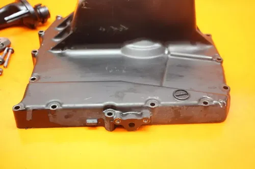02-05 KAWASAKI NINJA ZX12R OEM ENGINE MOTOR BOTTOM OIL PAN COVER