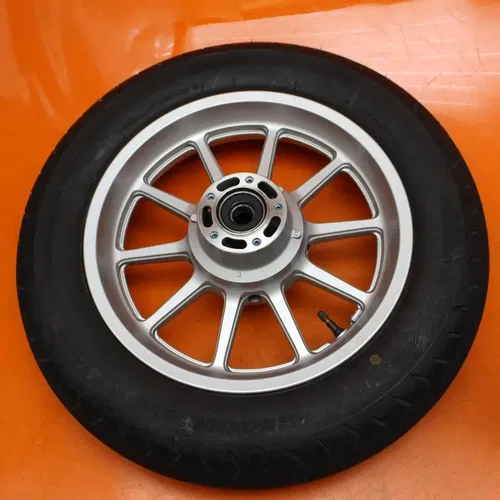 08-09 SUZUKI BOULEVARD C109R VLR1800 OEM STRAIGHT FRONT WHEEL RIM W TIRE *NICE*