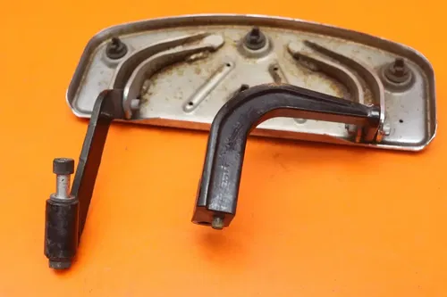 2013 HARLEY-DAVIDSON ELECTRA GLIDE OEM LEFT FRONT DRIVER FOOT STEP PEG