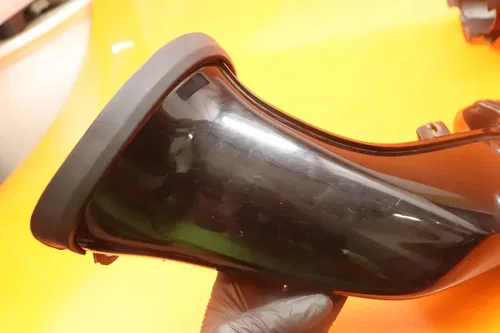 2004-2006 YAMAHA YZF R1 OEM RIGHT LEFT AIR INTAKE DUCTS