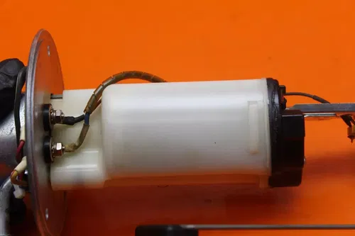 2008-2012 SUZUKI BUSA GSXR1300R OEM FUEL PUMP GAS PETROL SENDER UNIT