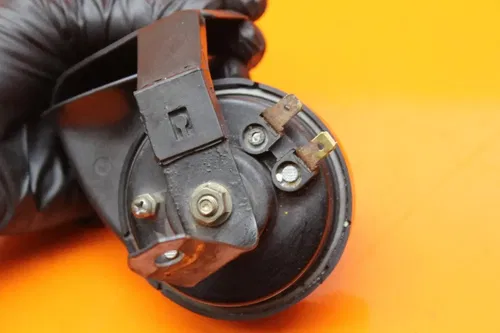 2001 2002 SUZUKI GSXR 1000 MOCC HORN SIGNAL 38500-08F10 *510HZ*