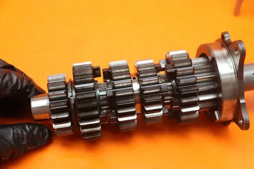 04-05 YAMAHA YZF R1 OEM ENGINE MOTOR TRANSMISSION TRANNY GEARS