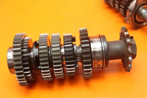 04-05 YAMAHA YZF R1 OEM ENGINE MOTOR TRANSMISSION TRANNY GEARS