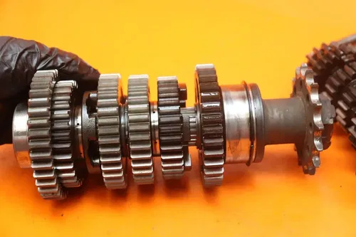 04-05 YAMAHA YZF R1 OEM ENGINE MOTOR TRANSMISSION TRANNY GEARS