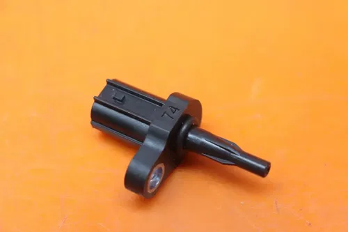 2017-2024 KAWASAKI Z900 OEM AIR INTAKE TEMPERATURE TEMP SENSOR