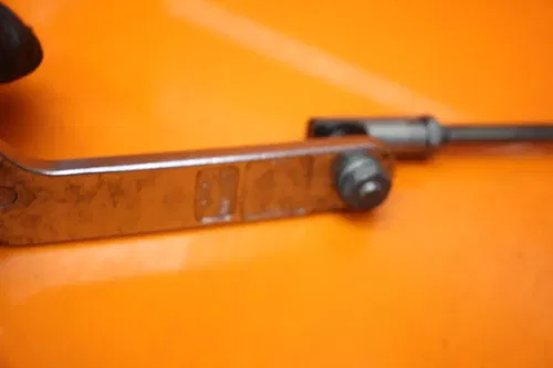 2010 Harley-Davidson Street Glide FLHX OEM SHIFTER LINKAGE SHIFT LINK PEDAL
